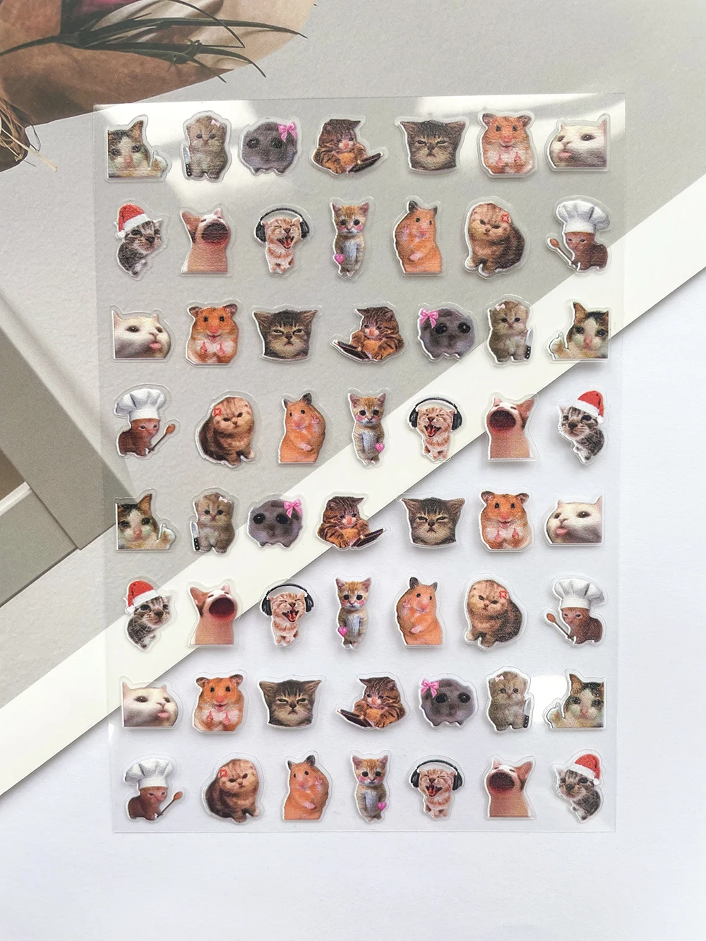 ミニ Pvc 面白い猫ポスター商品ステッカーネイルアート漫画 - Nail Art のレビューと価格